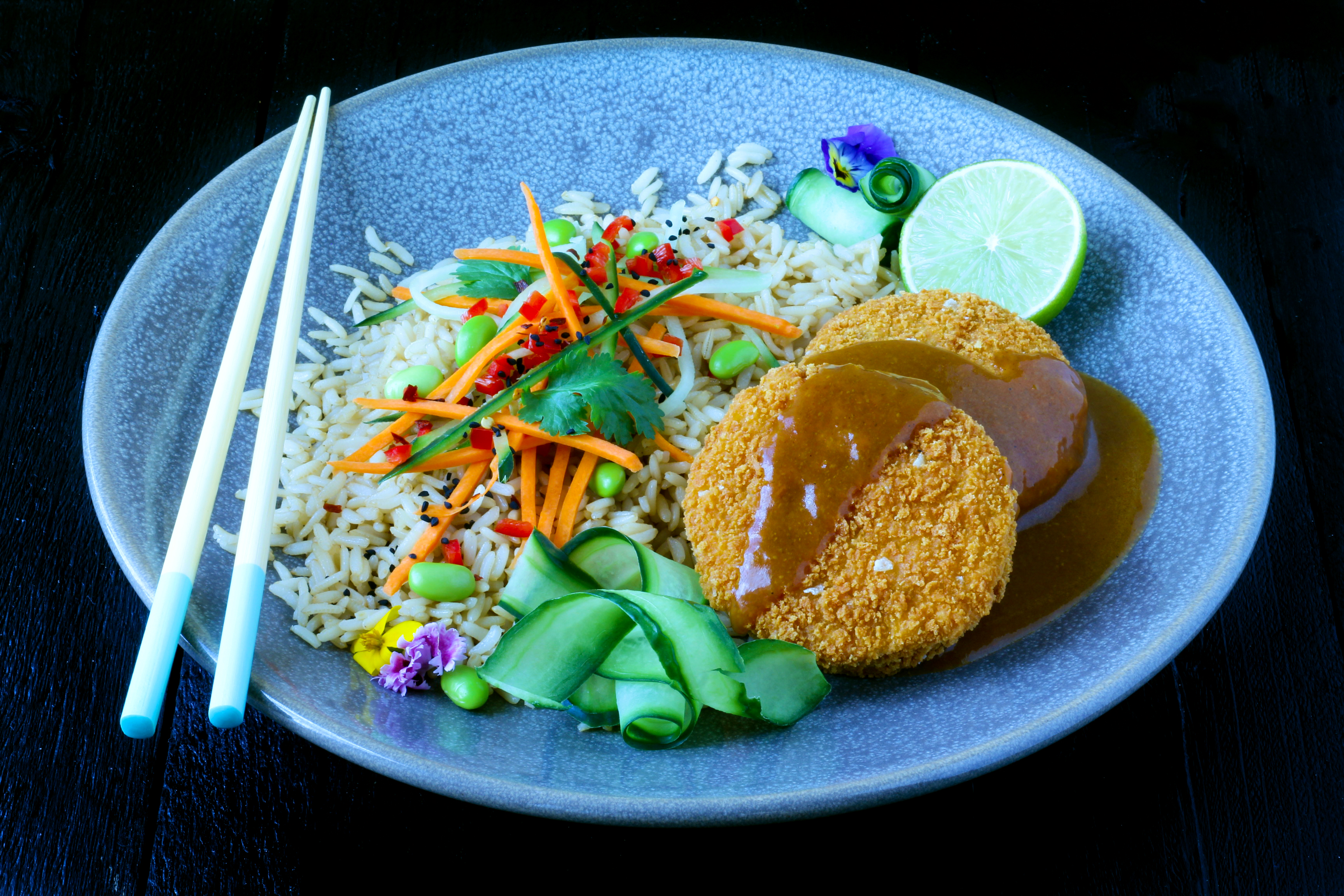 F0831 Katsu Curry Fishcake 1 Paramount 21