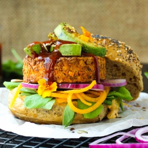 BBQ Lentil & Mixed Seed Burger